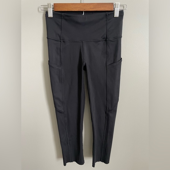 Lululemon Fast and Free Crop II 19" *Non-Reflective 4 - Picture 3 of 7